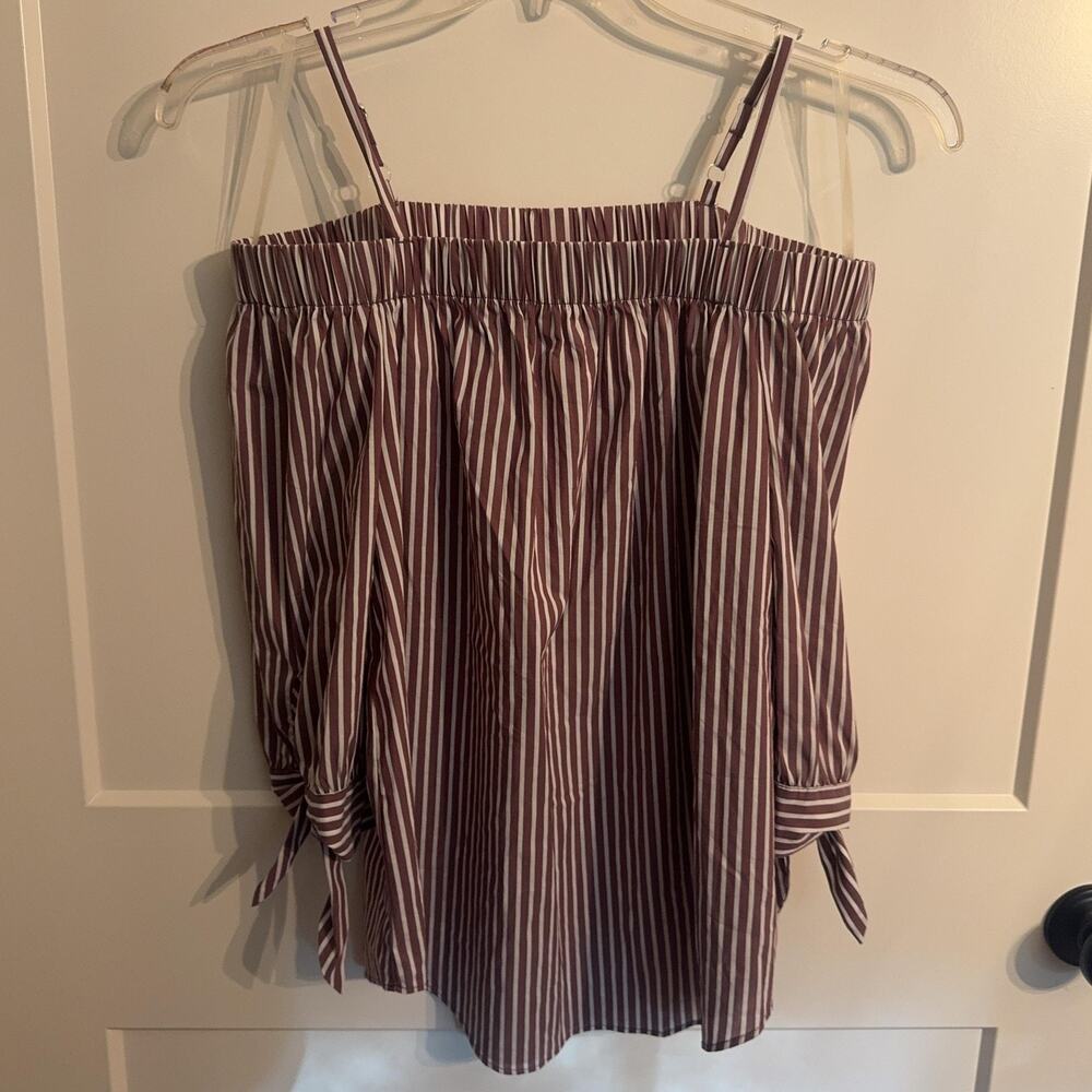 By & By Blouse Sz M Purple Stripe Off Shoulder Tie Sleeve Summer Top Boho resort